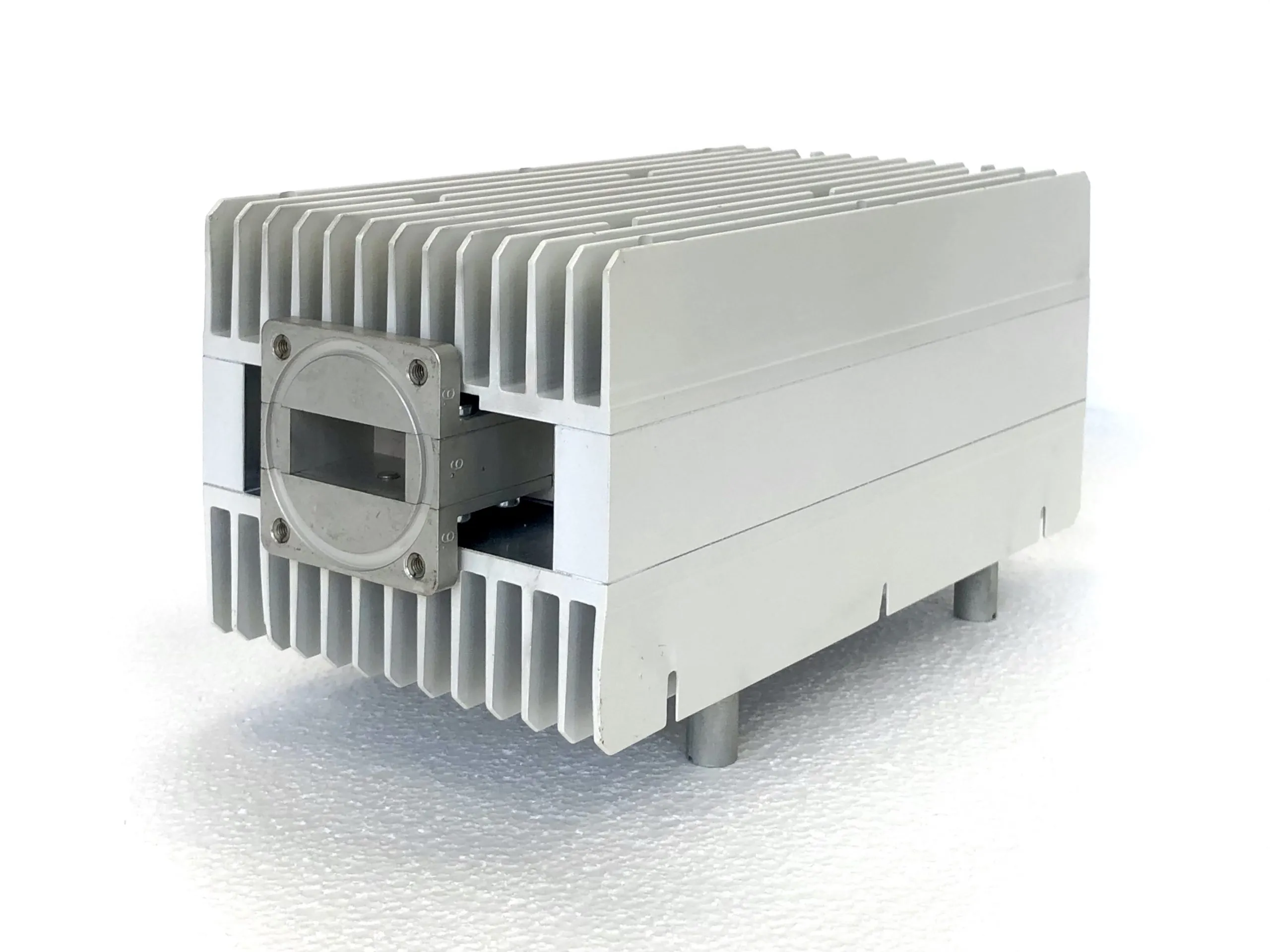 Усилитель мощности C-band УМ5964-15/4